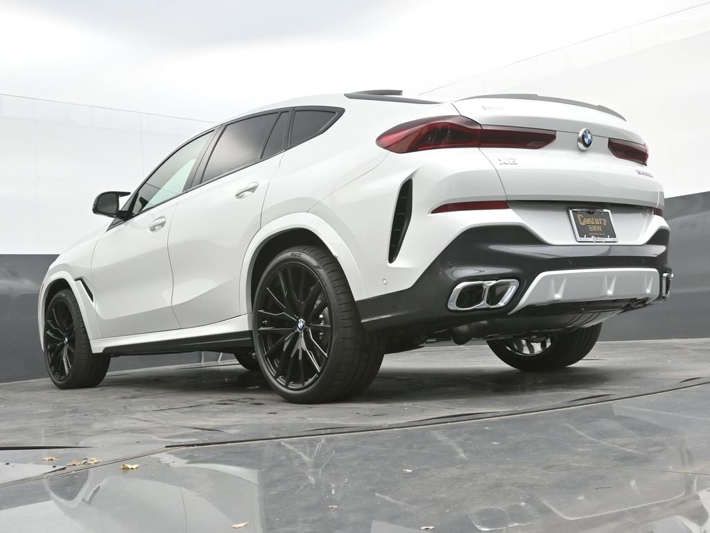 New 2026 BMW X6 M60i image 38