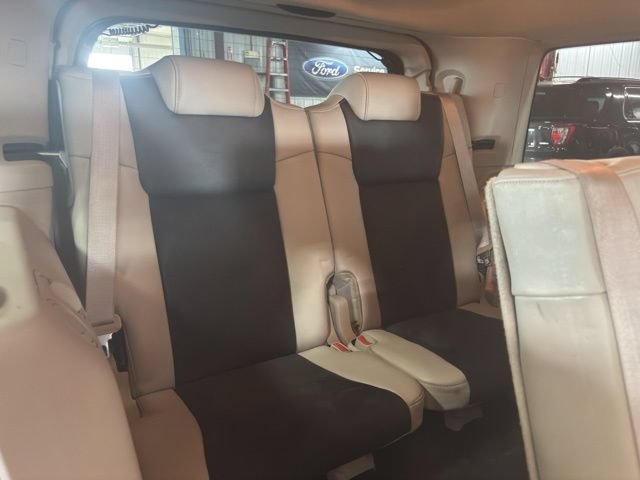 Used 2008 Jeep Commander Overland AWD/4WD image 23