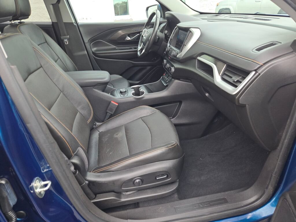 Used 2021 GMC Terrain SLT w/ Infotainment Package II image 7