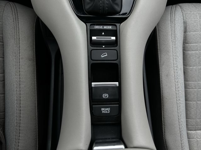 Used 2026 Honda HR-V LX image 20