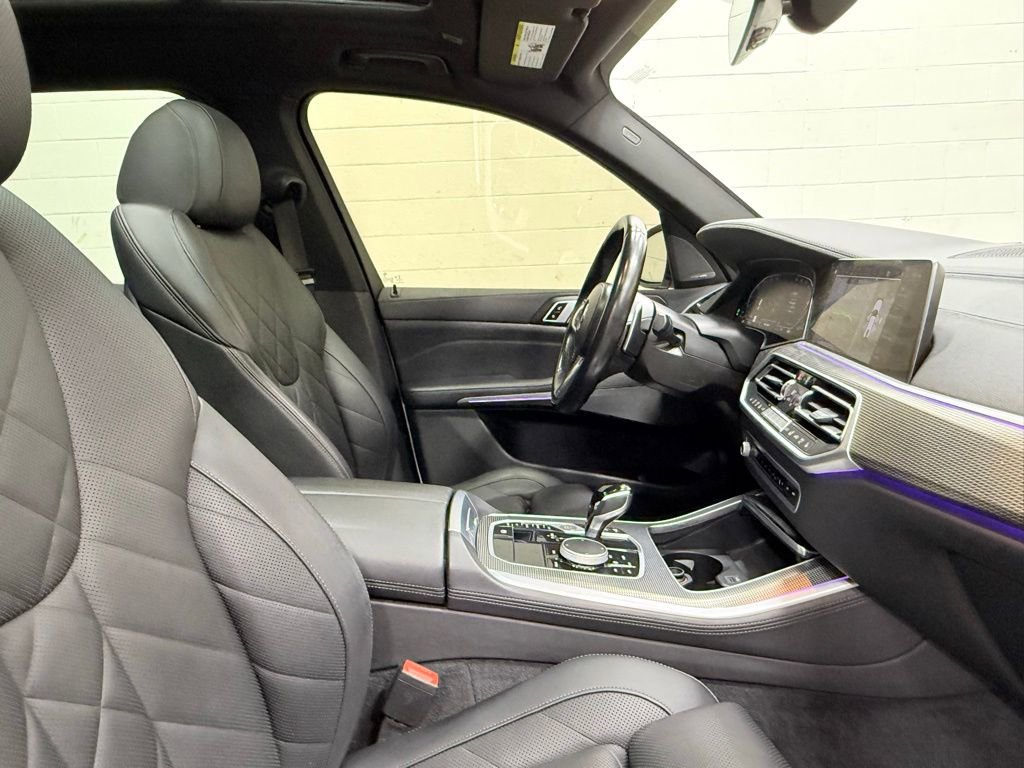 Used 2023 BMW X5 xDrive40i w/ M Sport Package image 31