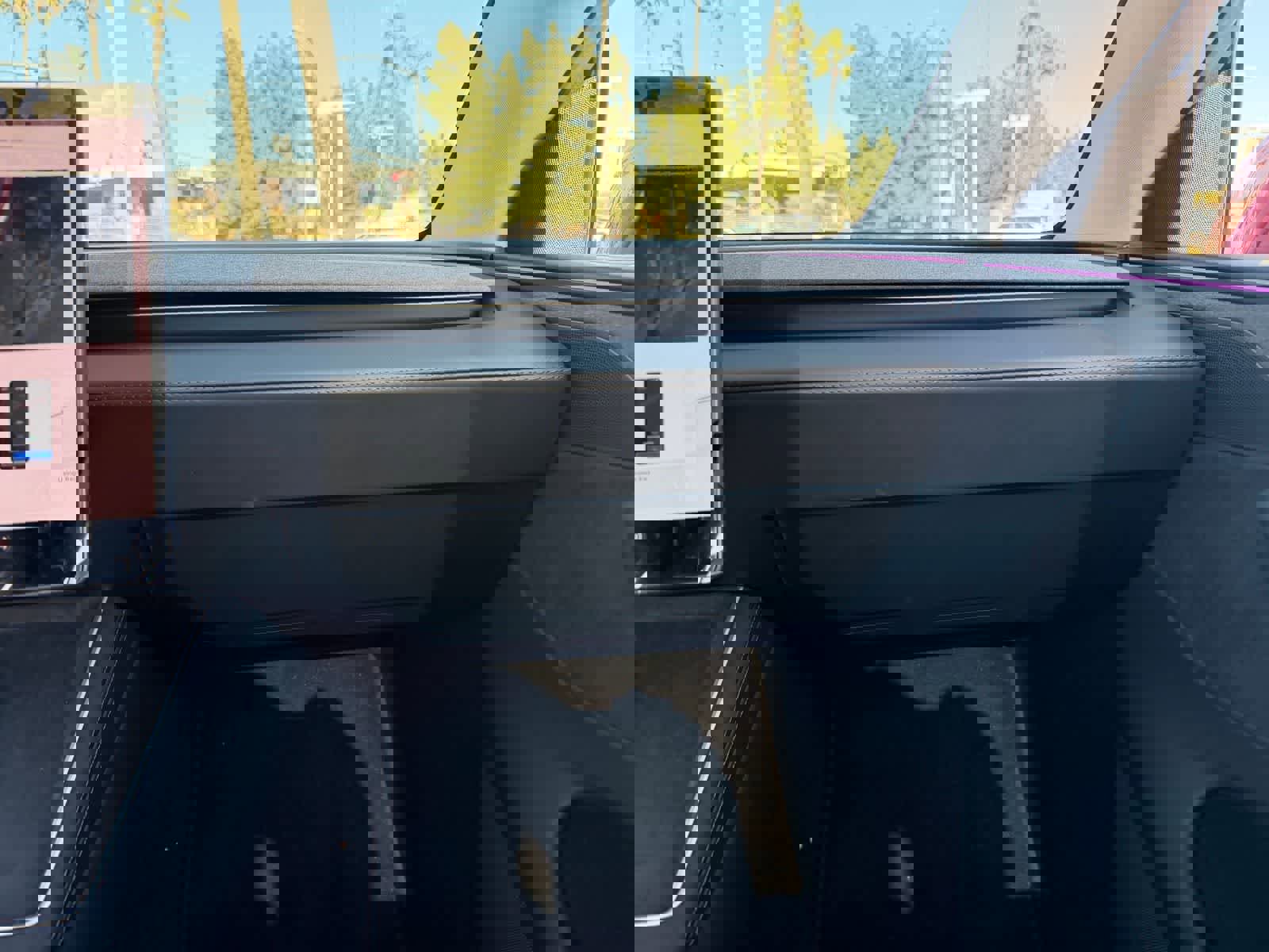 Used 2026 Tesla Model Y AWD image 16