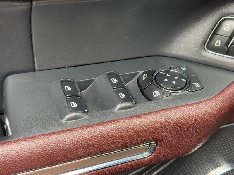 Used 2023 Ford Expedition Limited AWD/4WD image 24