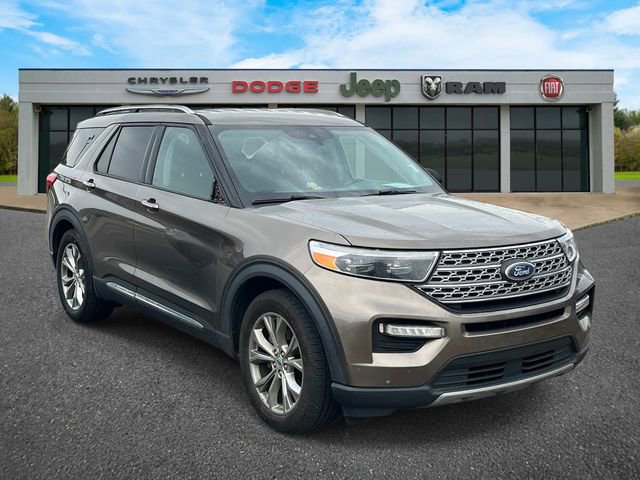 Used 2021 Ford Explorer Limited w/ Equipment Group 301A RWD image 2