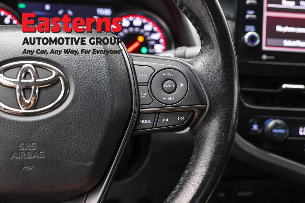 Used 2023 Toyota Camry XSE FWD image 18
