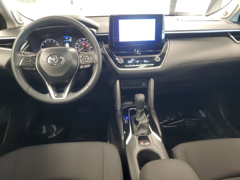 Certified 2024 Toyota Corolla Cross LE w/ Moonroof Package image 10