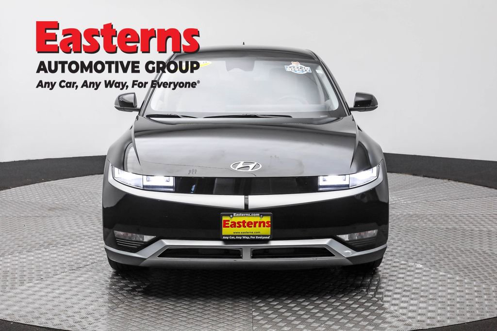 Used 2023 Hyundai Ioniq 5 SEL image 2