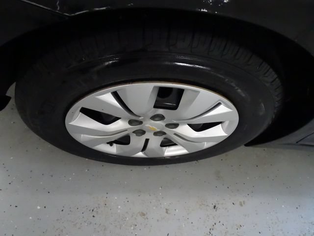 Used 2013 Chevrolet Cruze LS FWD image 21
