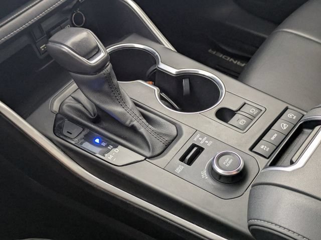 Used 2021 Toyota Highlander XSE AWD/4WD image 21
