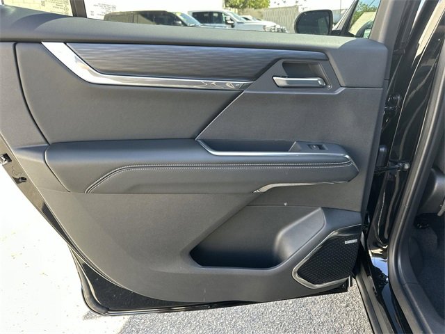 New 2025 GMC Acadia Elevation image 23