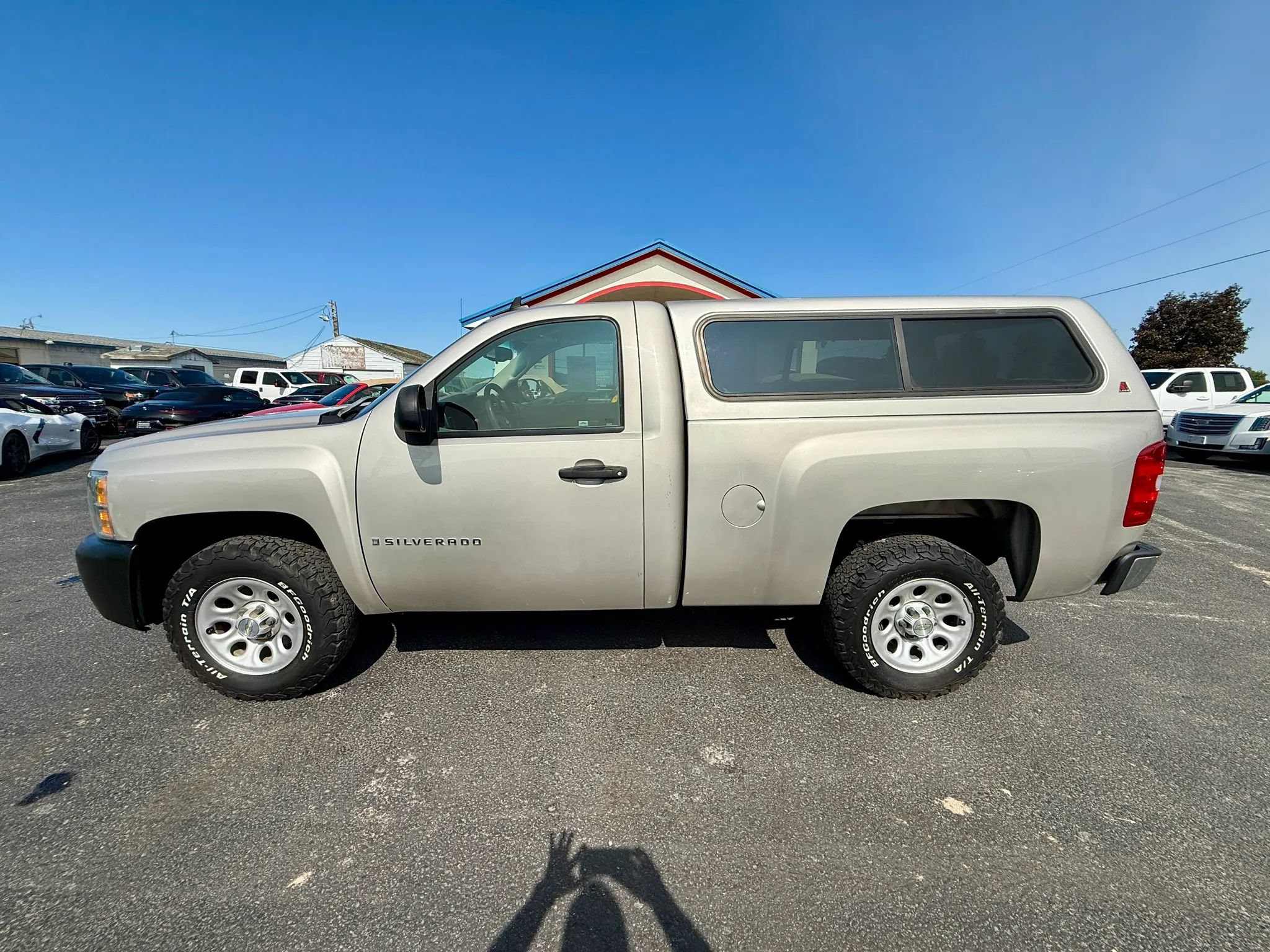 Used 2008 Chevrolet Silverado 1500 W/T RWD image 2