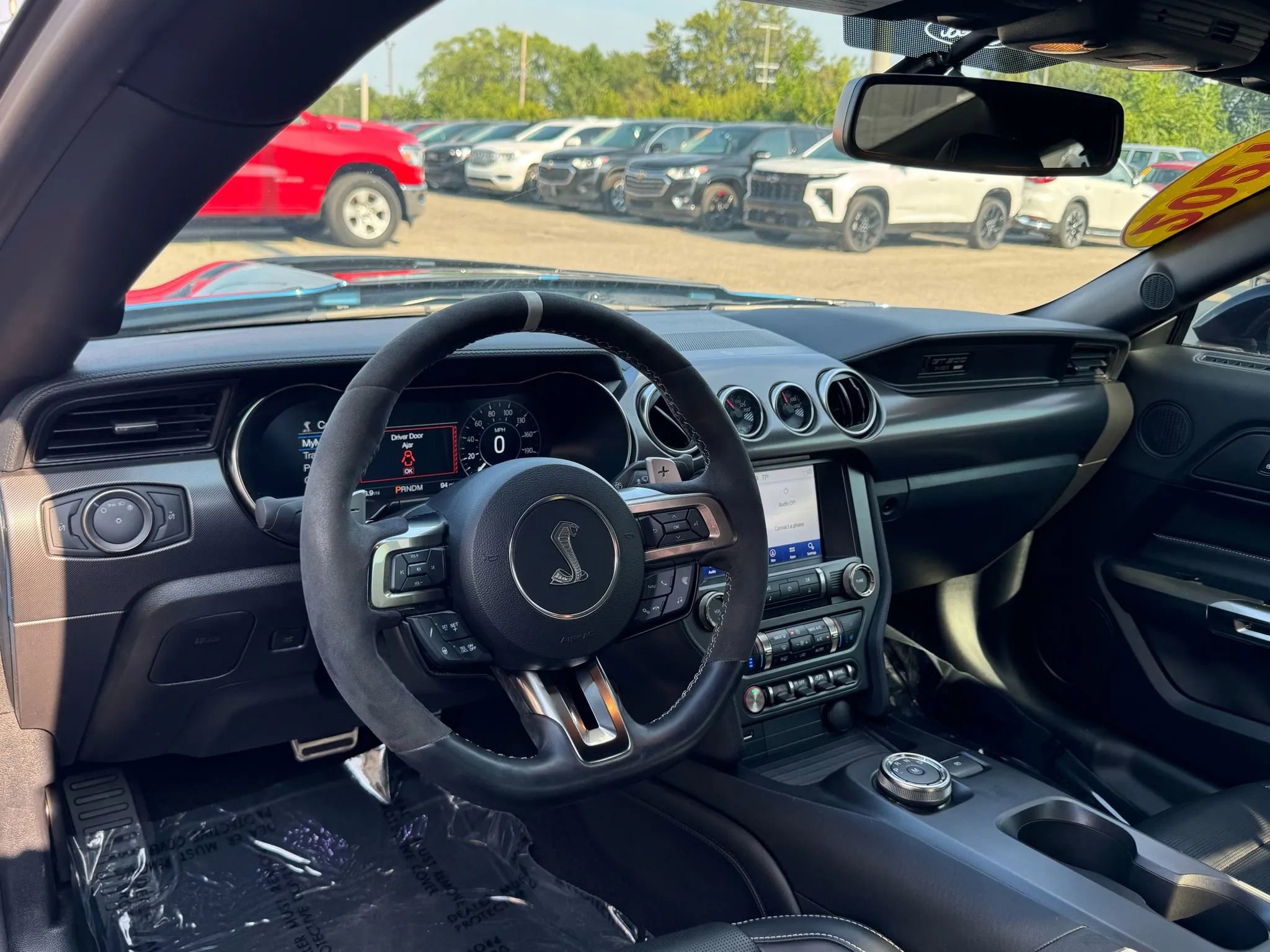 Used 2021 Ford Mustang Shelby GT500 w/ Technology Package image 15