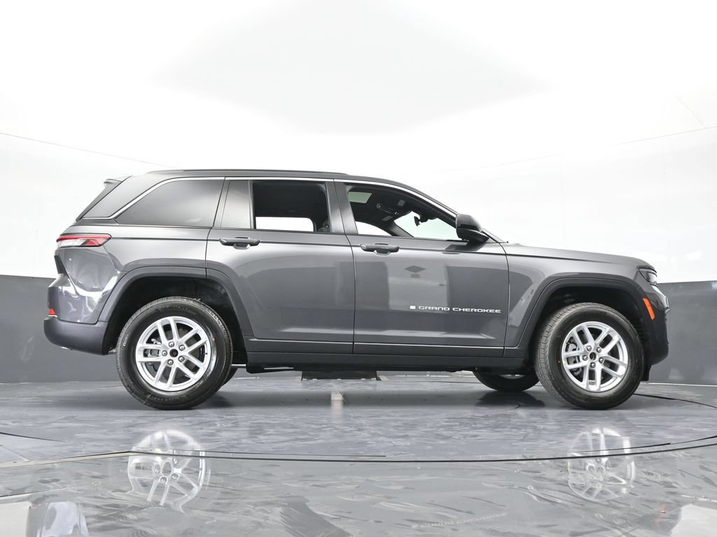 New 2026 Jeep Grand Cherokee Laredo X AWD/4WD image 59