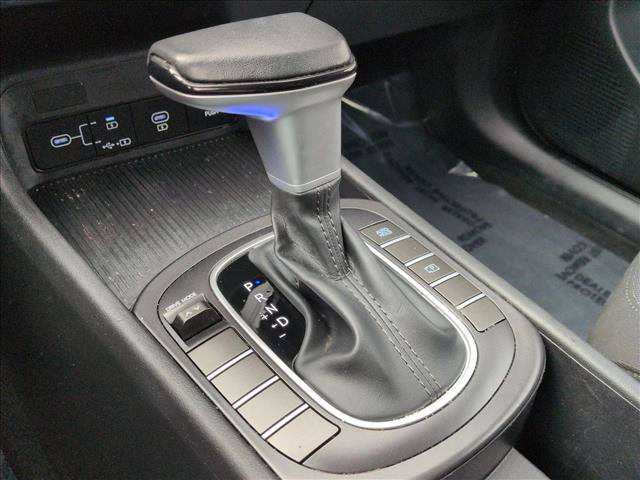 Used 2024 Hyundai Kona SEL FWD image 12