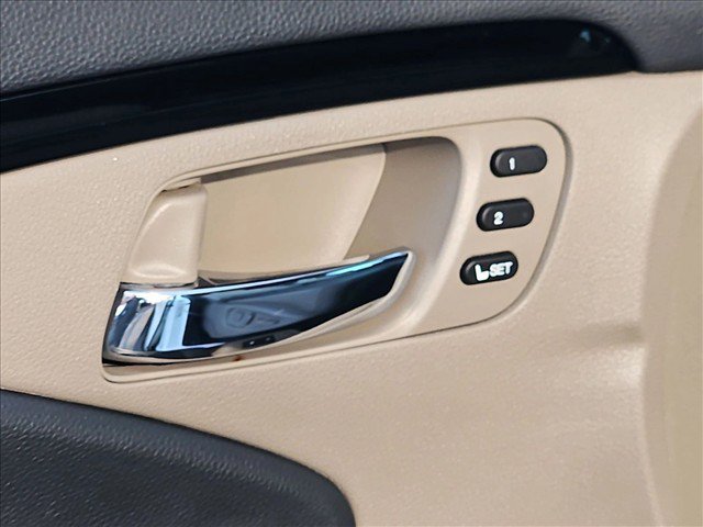 Used 2019 Honda Pilot Touring image 26