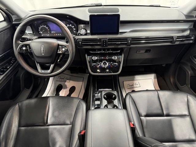 Used 2022 Lincoln Corsair AWD w/ Equipment Group 101A image 4