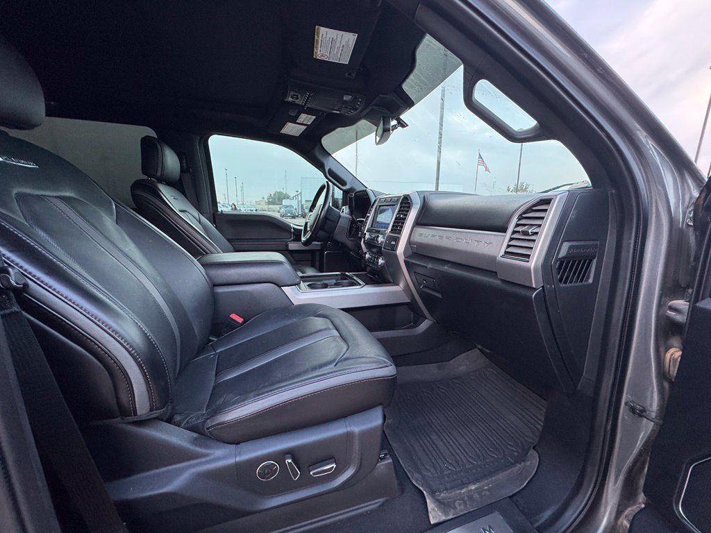 Used 2021 Ford F250 Platinum AWD/4WD image 12
