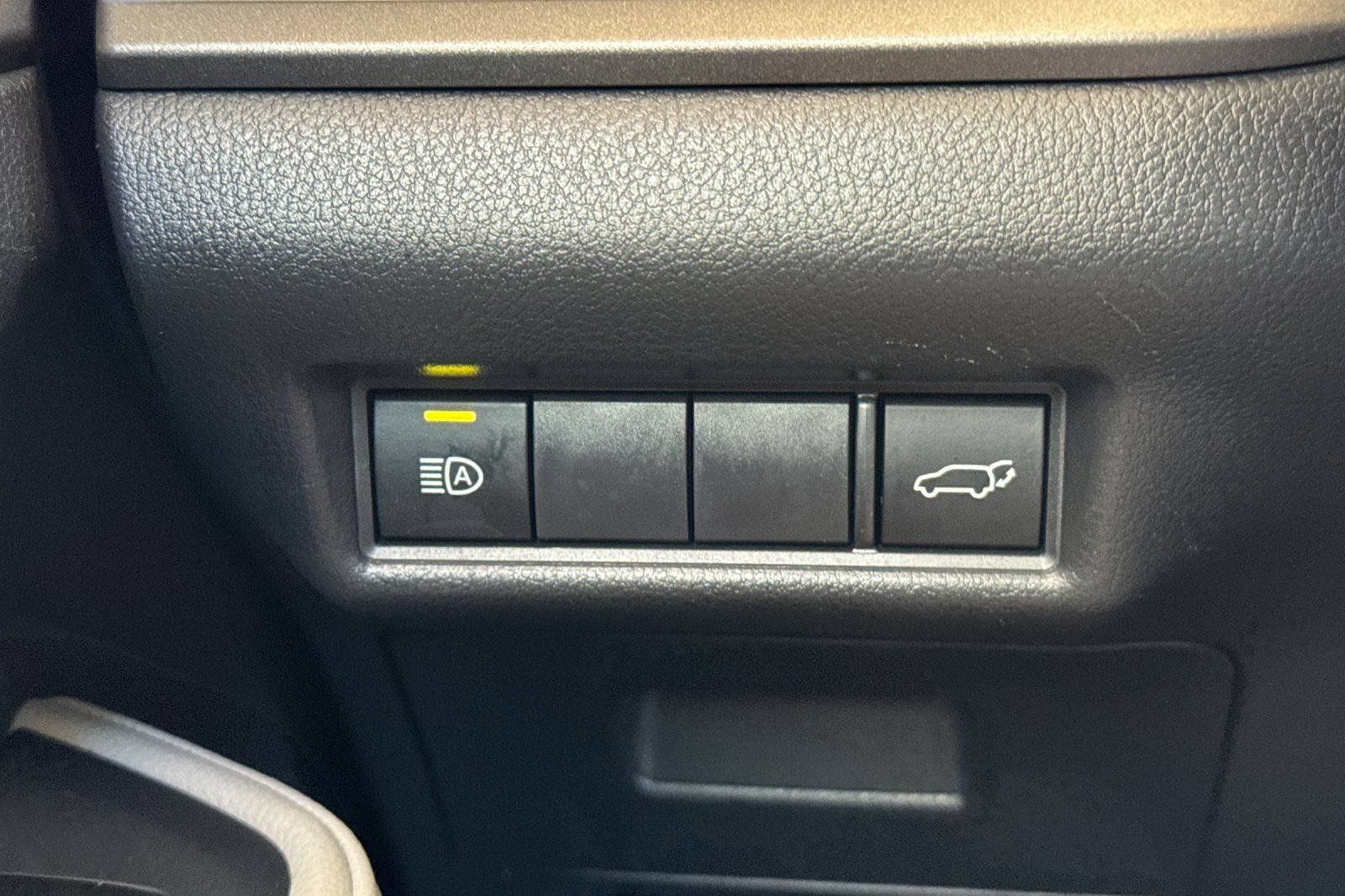 Certified 2024 Toyota Grand Highlander AWD image 34