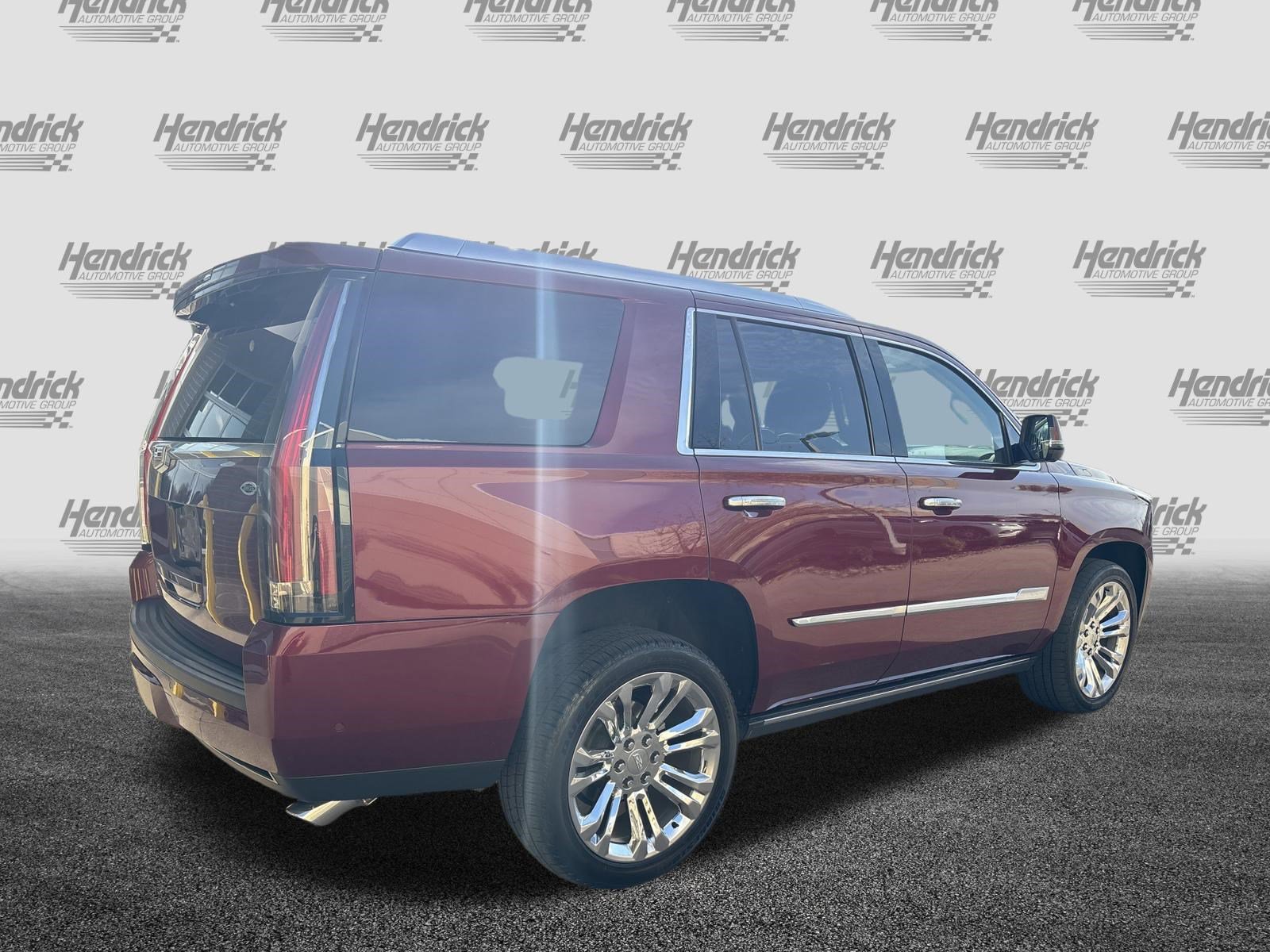 Used 2020 Cadillac Escalade Premium Luxury w/ LPO, Radiant Package image 10