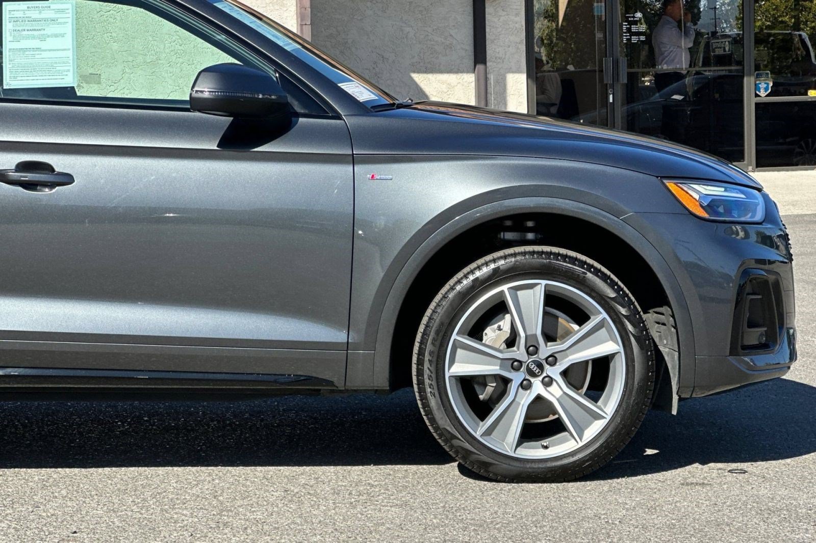 Used 2025 Audi Q5 2.0T Premium w/ Convenience Plus Package AWD/4WD image 33