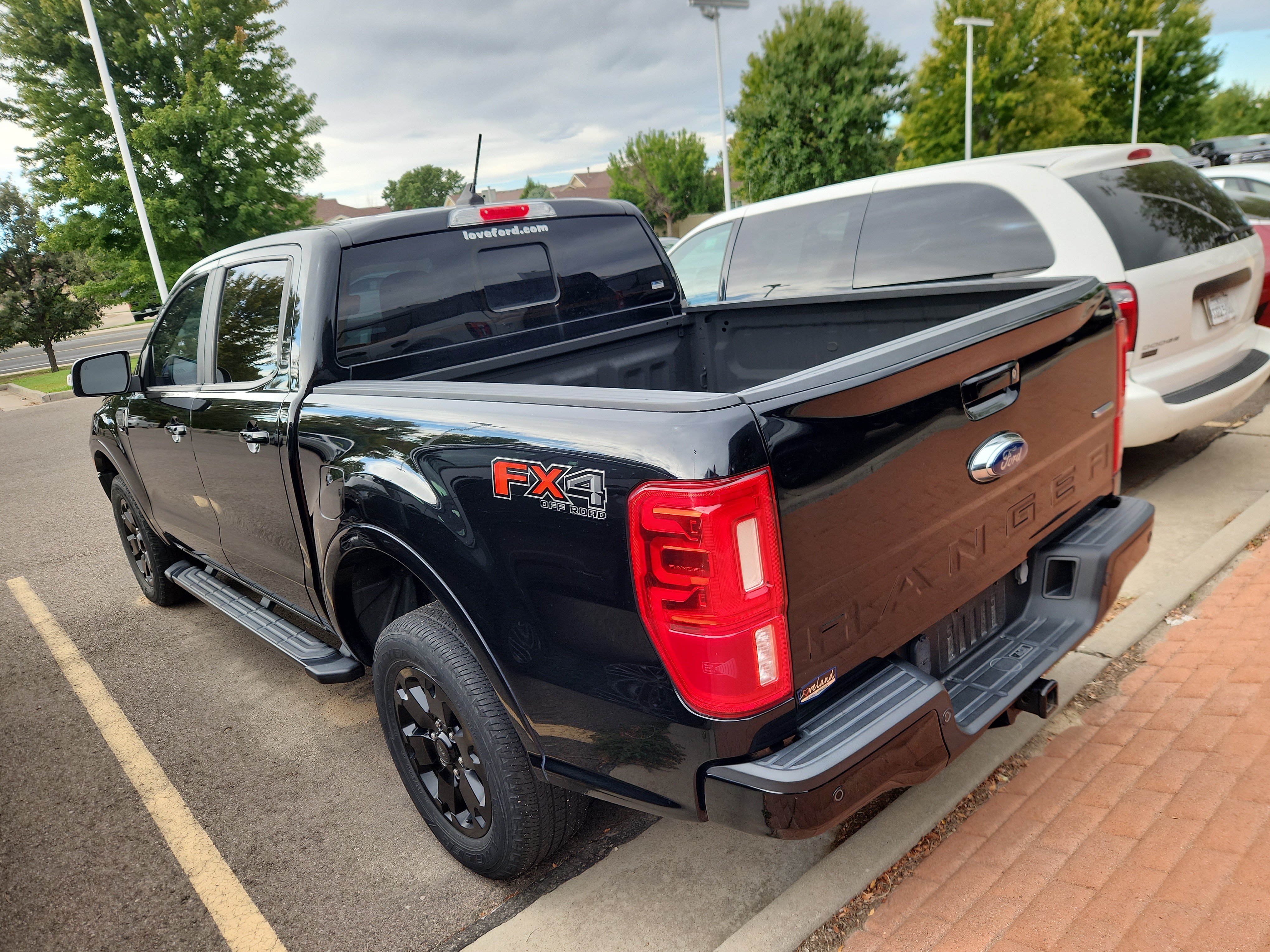 Used 2019 Ford Ranger Lariat w/ Black Appearance Package AWD/4WD image 6