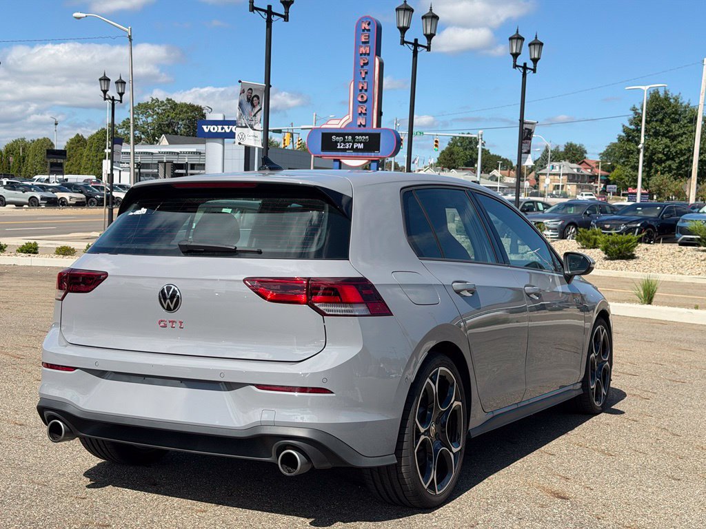 Certified 2025 Volkswagen GTI Autobahn FWD image 20