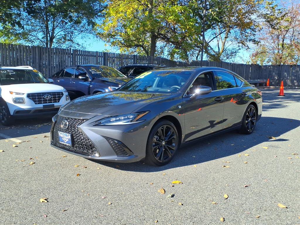 Certified 2022 Lexus ES 350 F Sport image 3