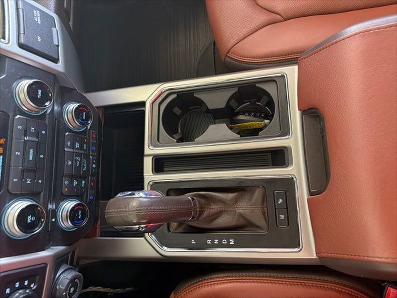 Used 2018 Ford F150 King Ranch w/ Equipment Group 601A Luxury AWD/4WD image 19