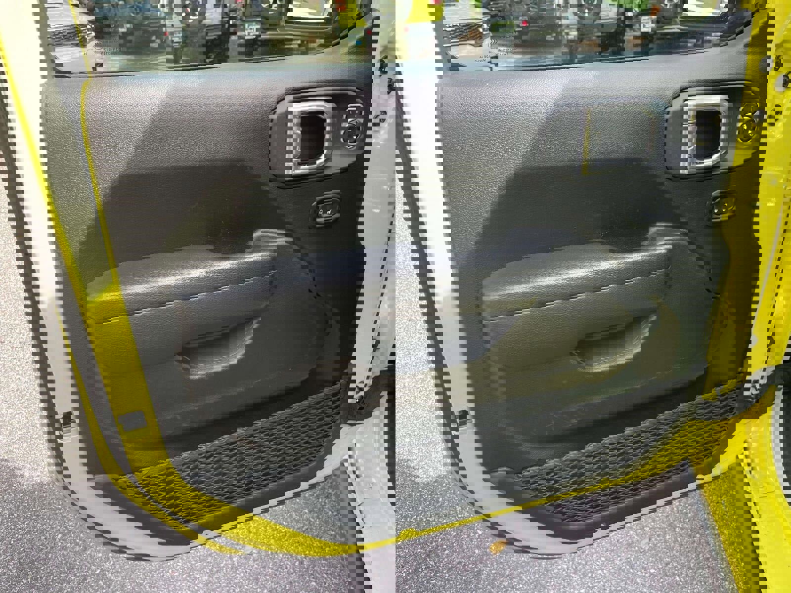 Used 2024 Jeep Wrangler Unlimited Rubicon image 16