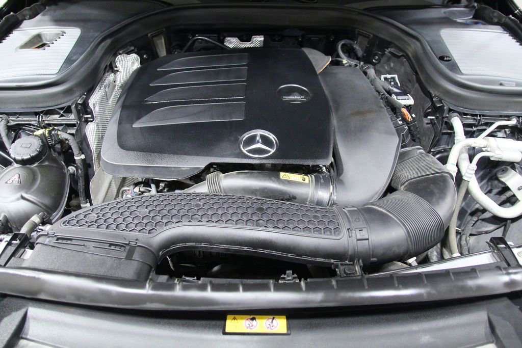 Used 2020 Mercedes-Benz GLC 300 4MATIC image 28