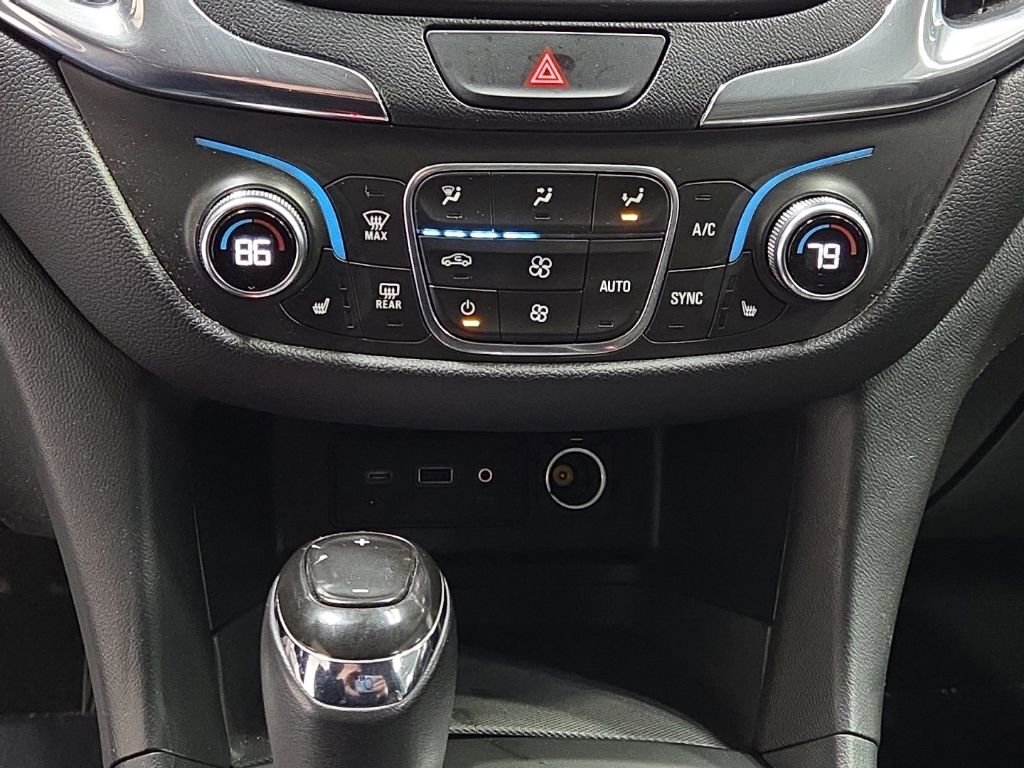 Used 2019 Chevrolet Equinox LT image 22