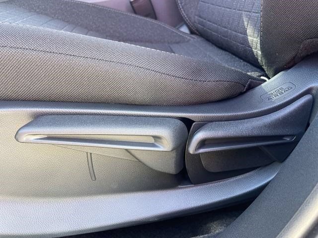 New 2027 Honda HR-V LX image 22