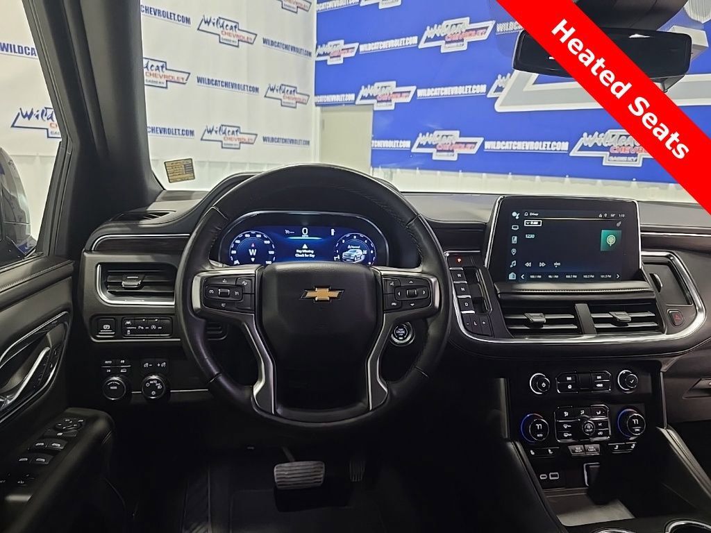 Used 2024 Chevrolet Suburban LT image 2