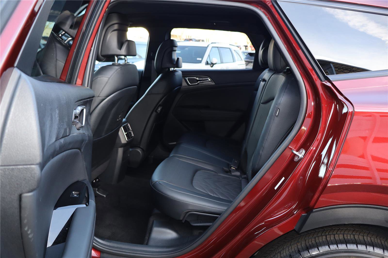 Certified 2025 Kia Sportage X-Line w/ Premium Package image 29