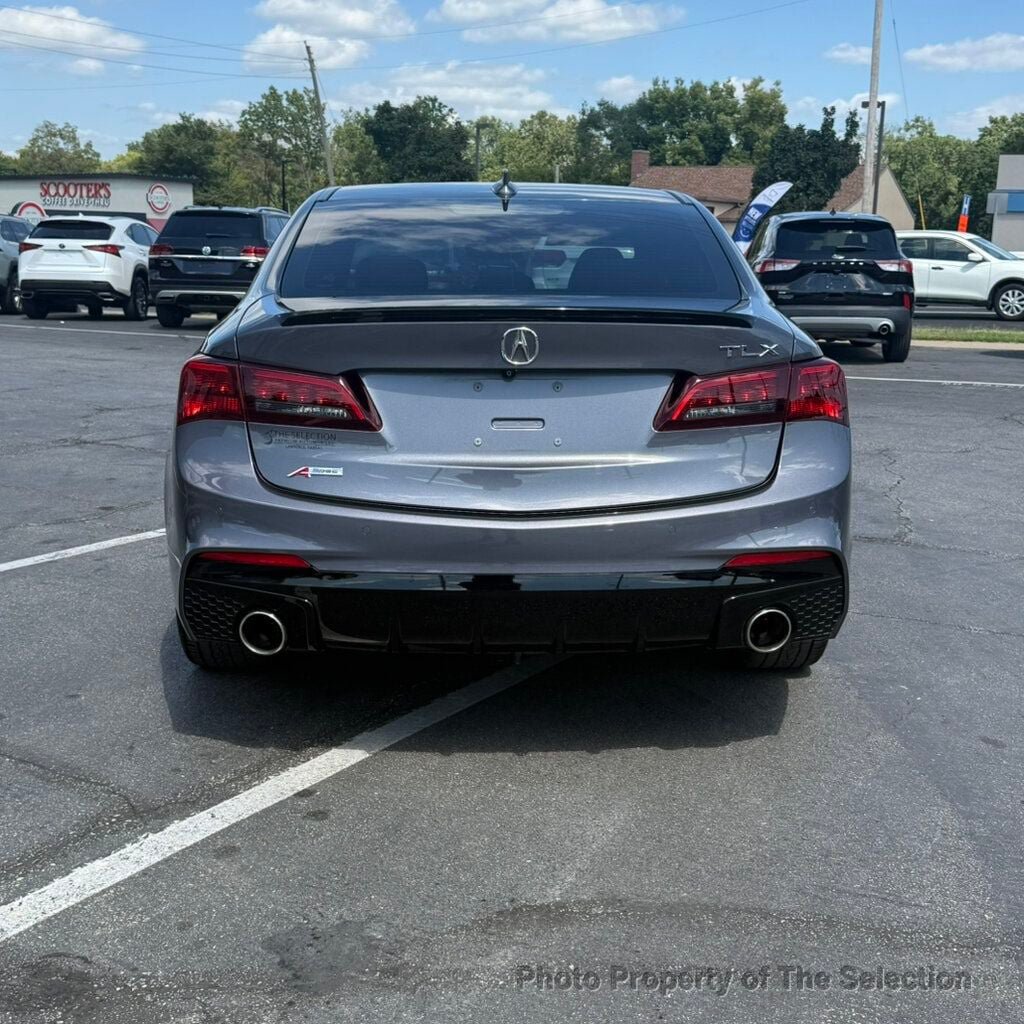 Used 2018 Acura TLX w/ Technology & A-SPEC Package FWD image 11