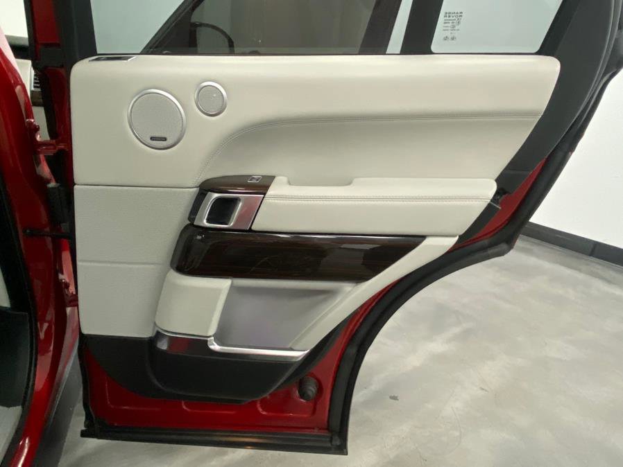 Used 2016 Land Rover Range Rover Autobiography image 46