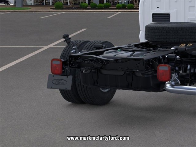 New 2026 Ford F350 XL w/ XL Chrome Package image 21