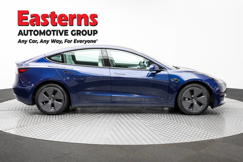 Used 2023 Tesla Model 3 Standard Range RWD image 4