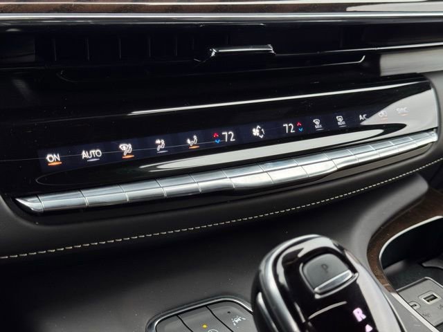 Certified 2024 Cadillac Escalade Sport Platinum w/ LPO, ONYX Package image 31