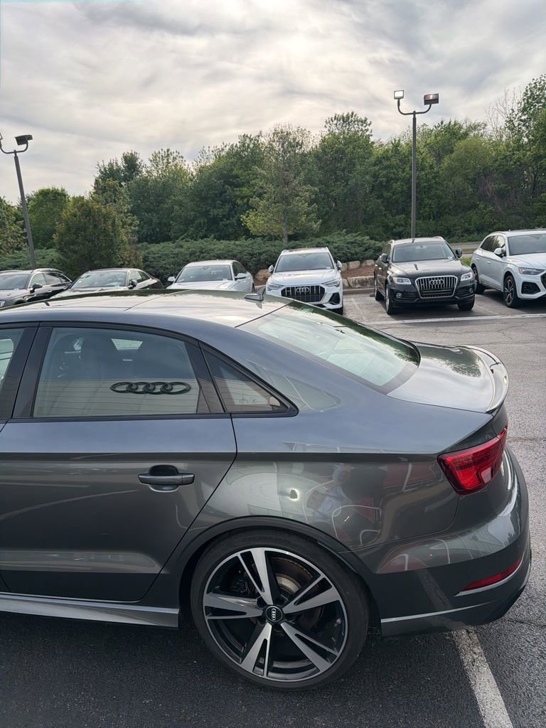 Used 2018 Audi RS 3 AWD/4WD image 11