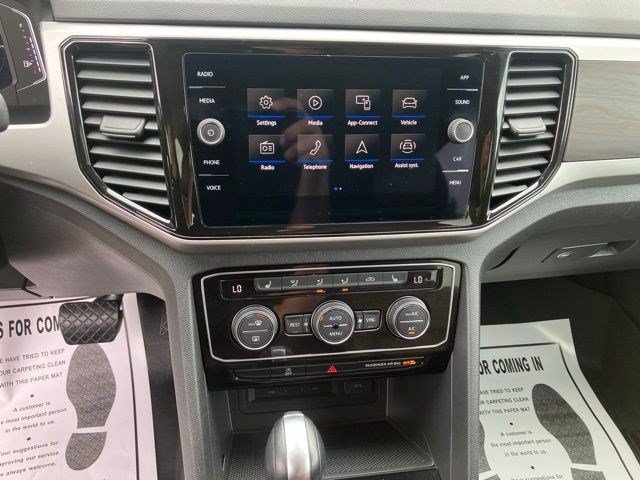 Used 2023 Volkswagen Atlas SE AWD/4WD image 15
