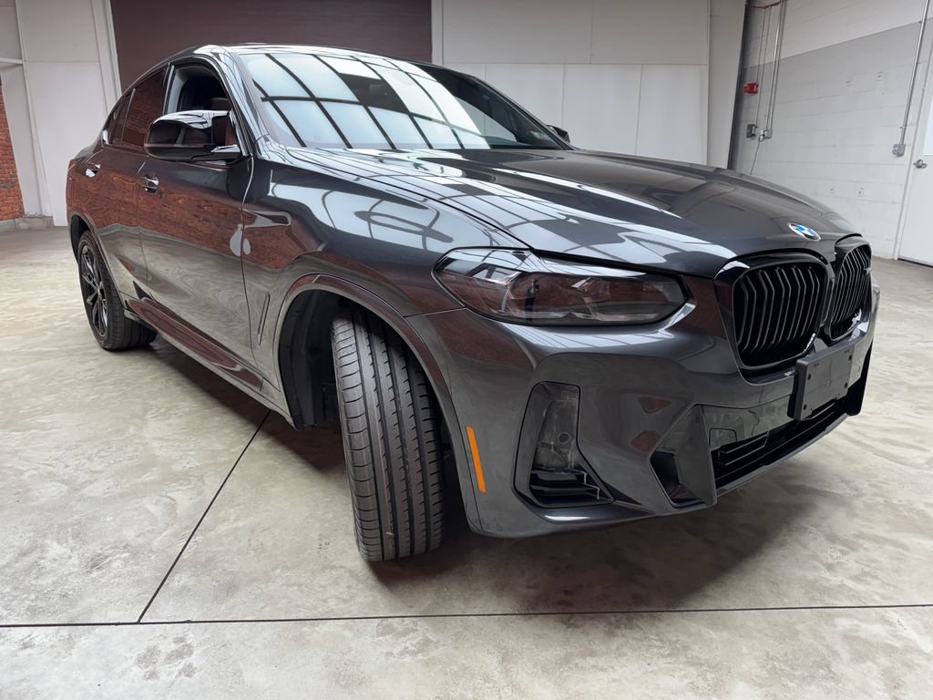 Used 2025 BMW X4 M40i AWD/4WD image 7