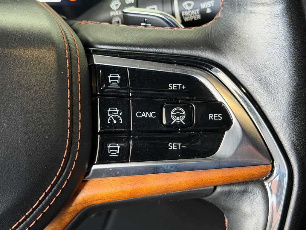 Used 2021 Jeep Grand Cherokee L Summit image 26