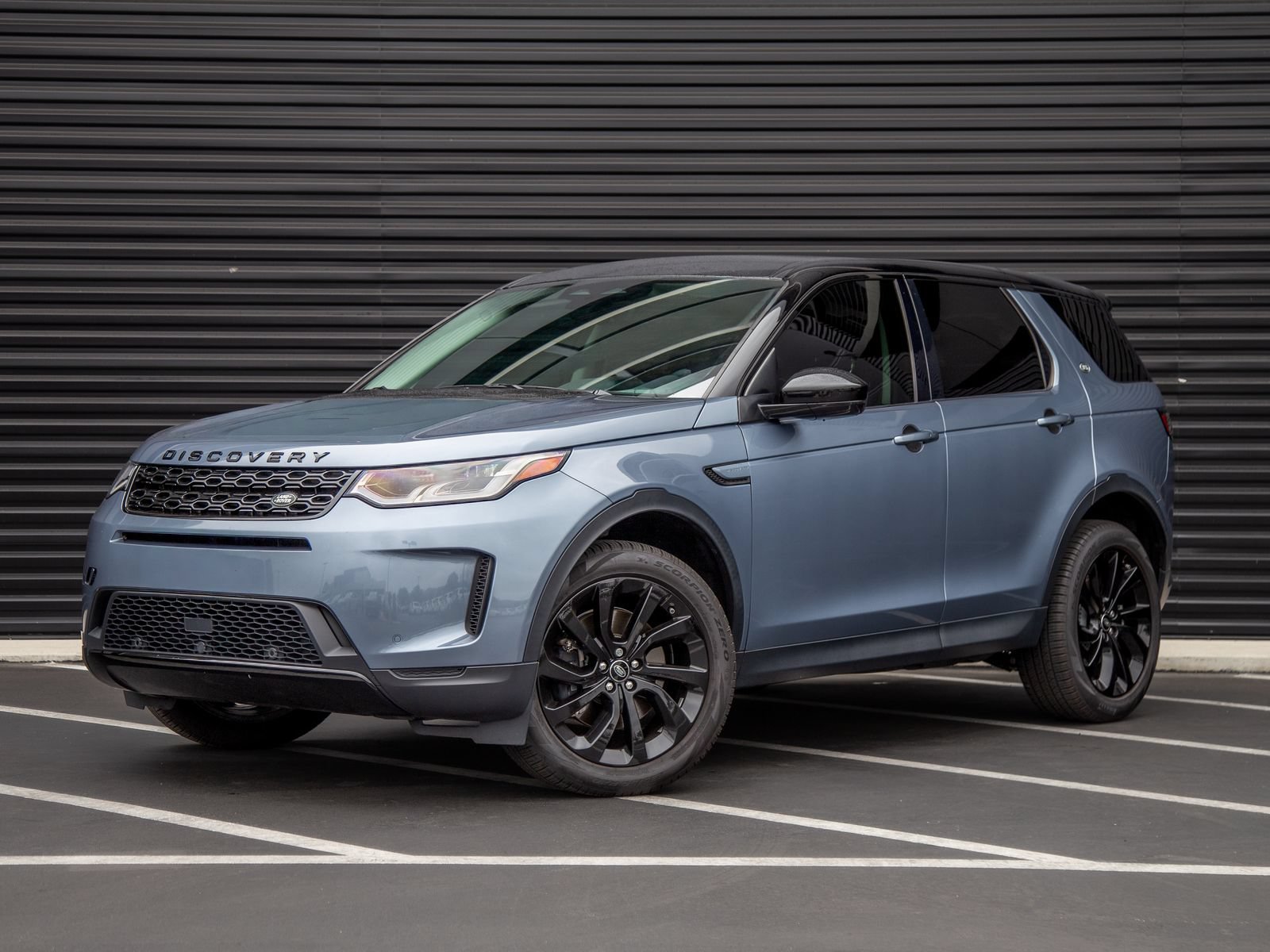 Used 2022 Land Rover Discovery Sport SE