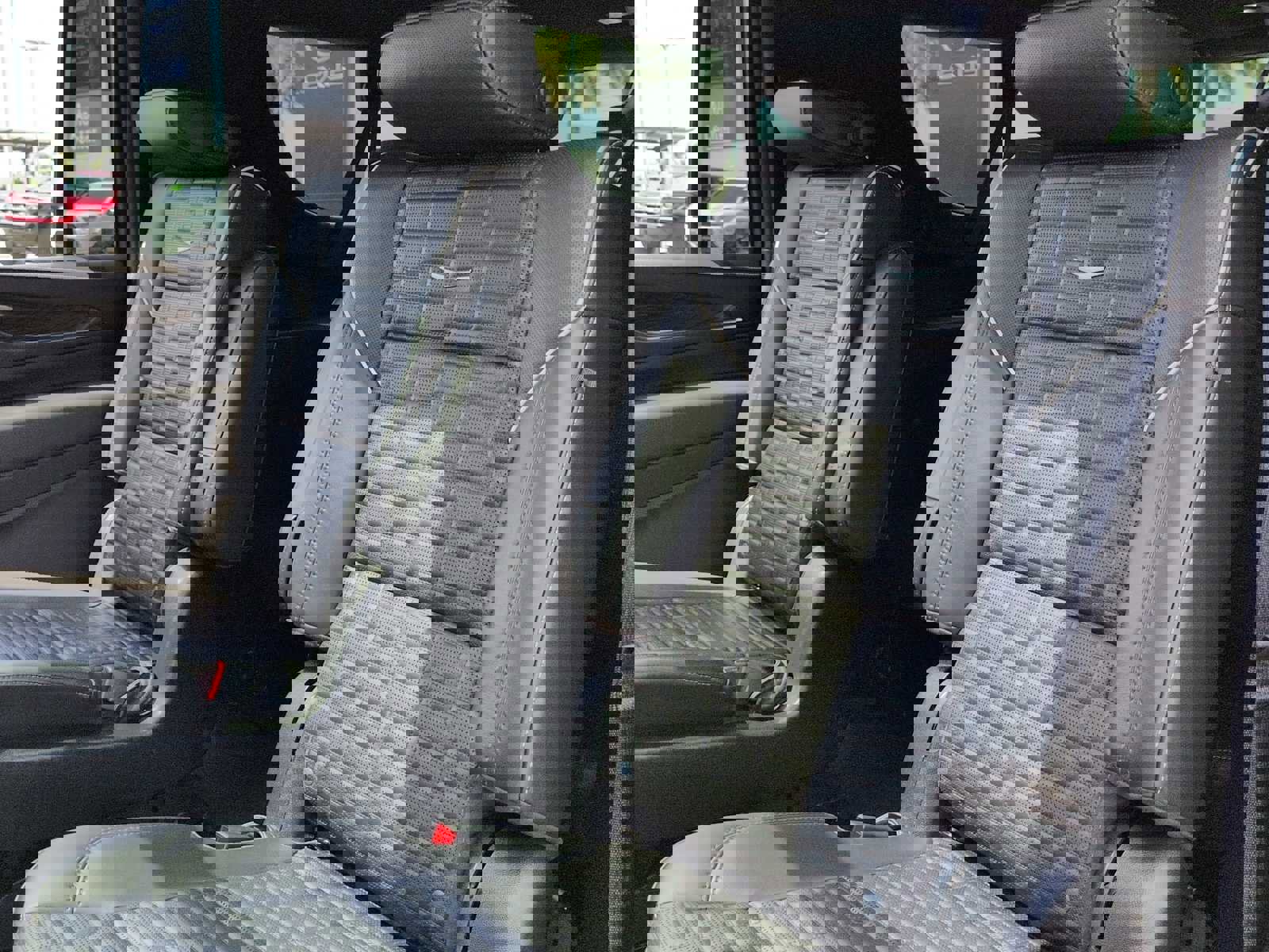 Certified 2024 Cadillac Escalade ESV Sport Platinum w/ LPO, ONYX Package AWD/4WD image 25