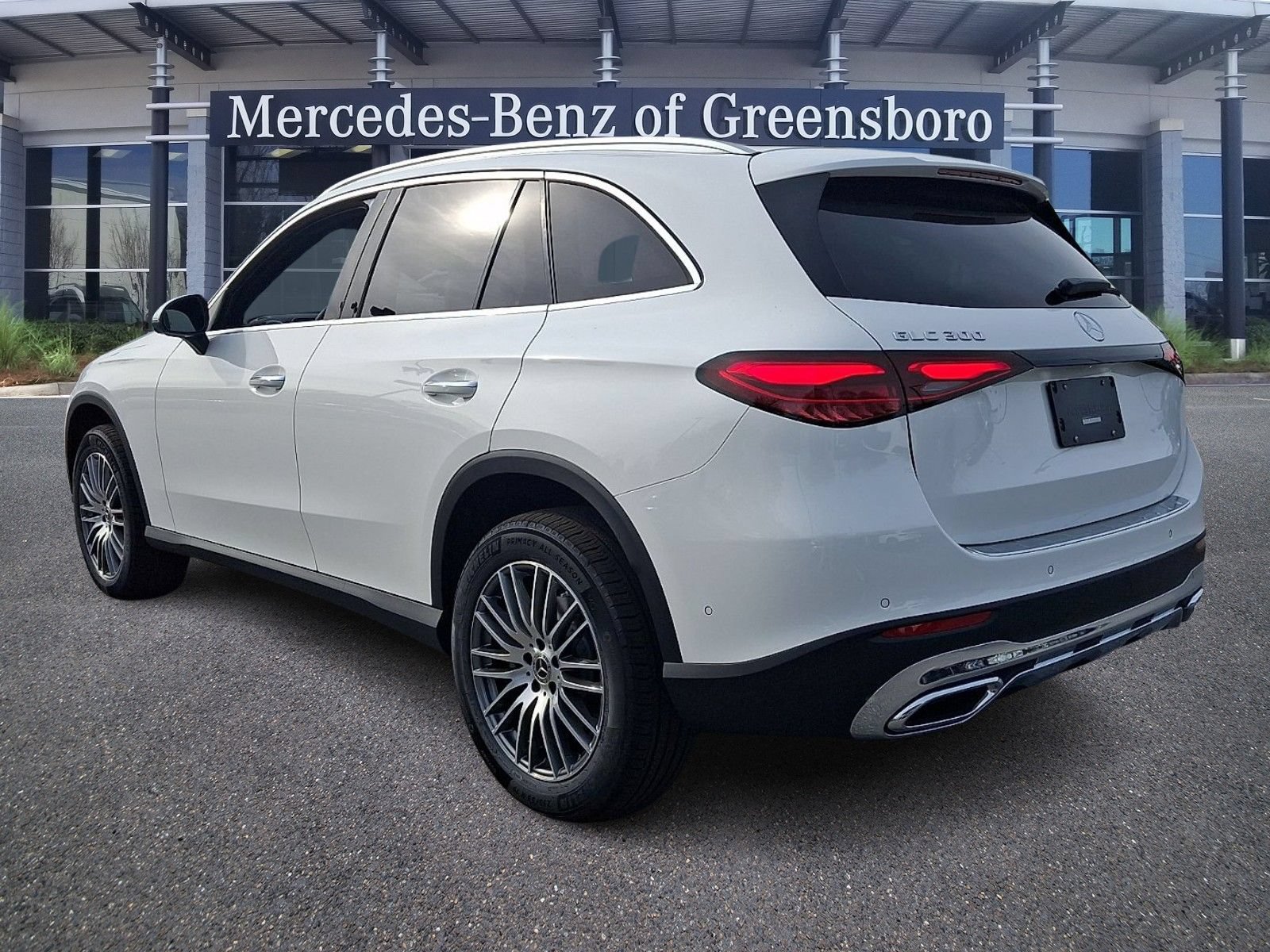 New 2026 Mercedes-Benz GLC 300 4MATIC image 4