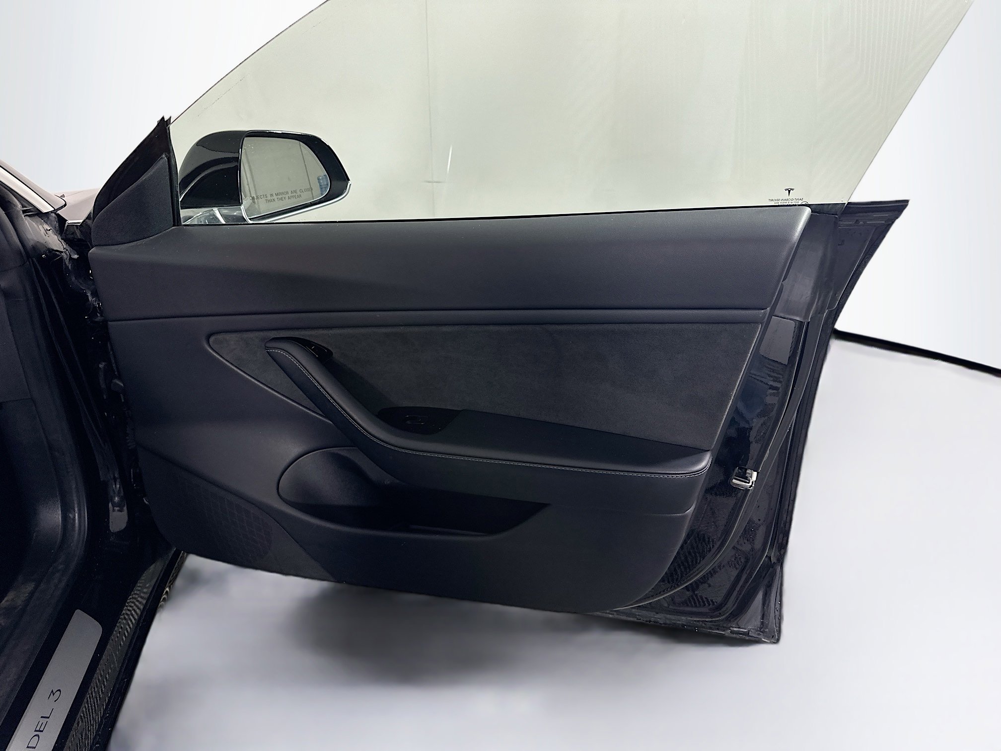 Used 2018 Tesla Model 3 Long Range image 31