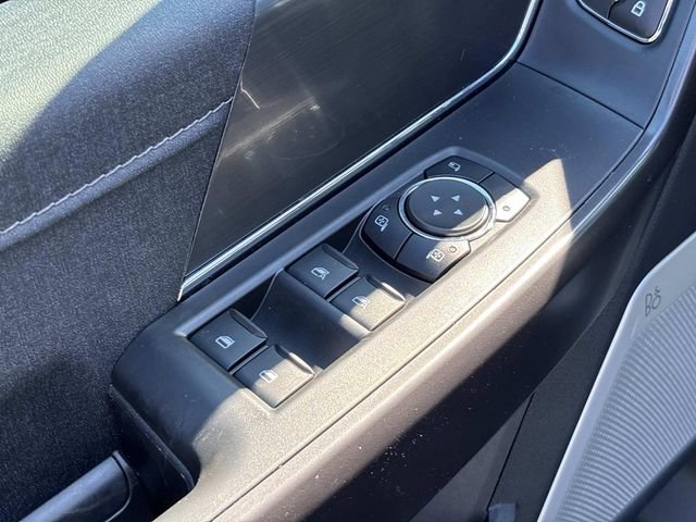 New 2026 Ford F150 Lariat w/ Equipment Group 502A High image 22