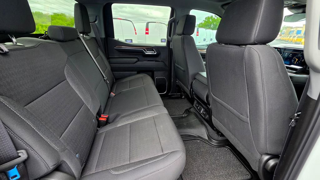 Used 2024 Chevrolet Silverado 1500 LT w/ Protection Package AWD/4WD image 52