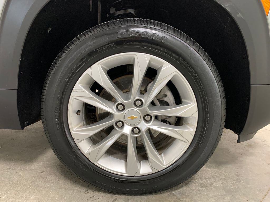 Used 2023 Chevrolet TrailBlazer LS image 26